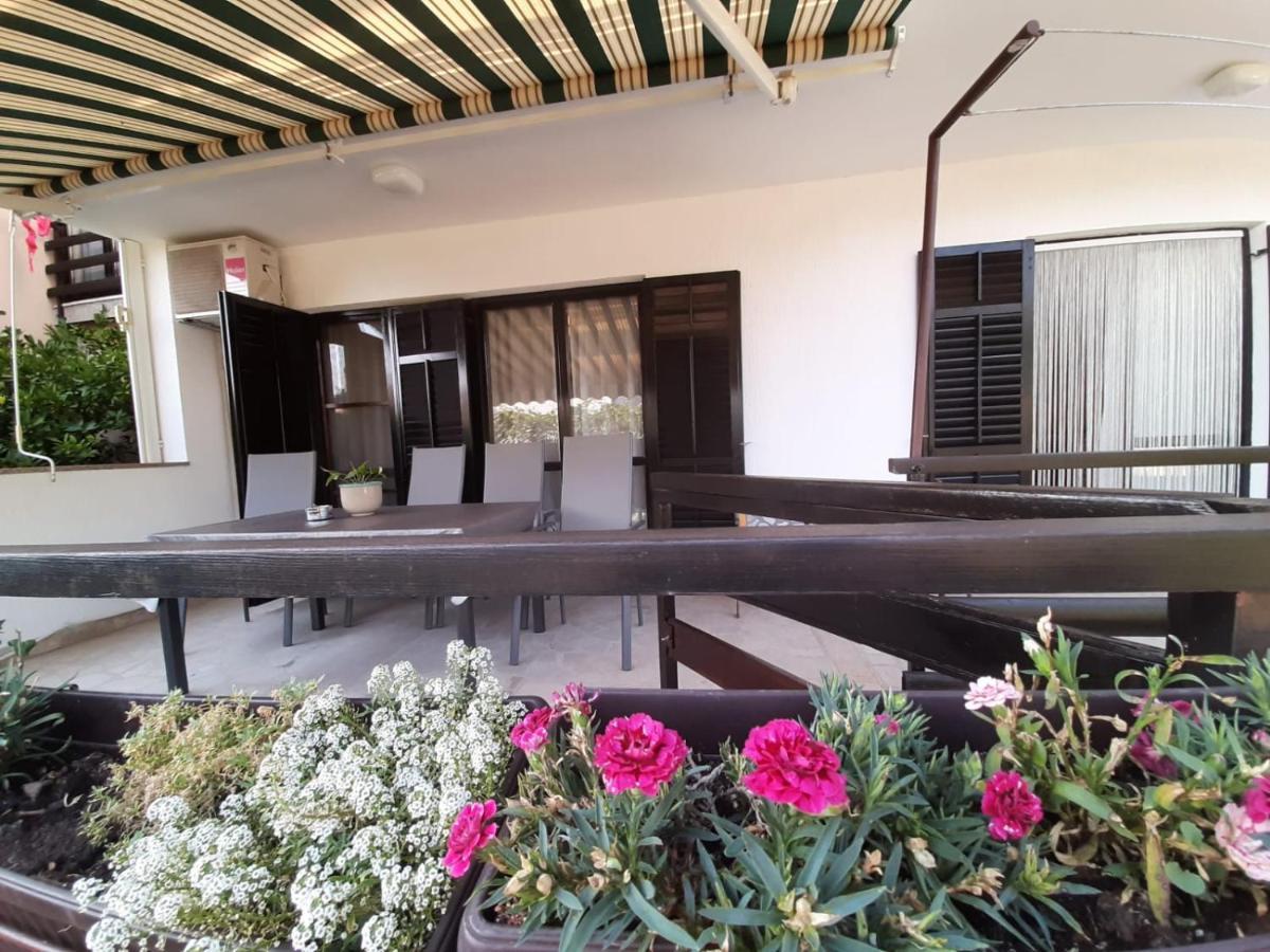 Apartman Nada I Fazana Exterior photo
